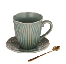 Load image into Gallery viewer, Petals Mug, Saucer, Spoon Gift Set
